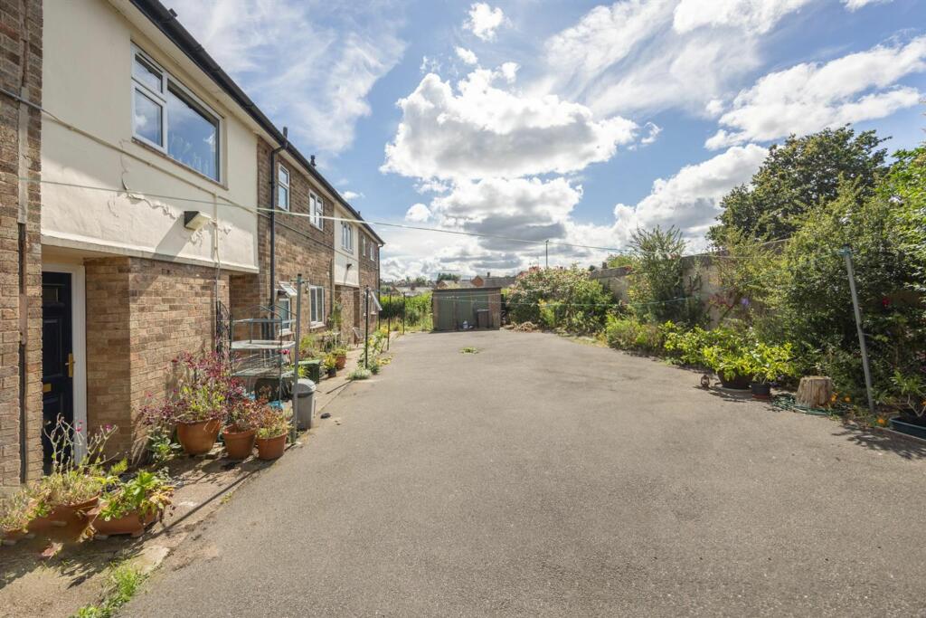 Rear Communal Yard