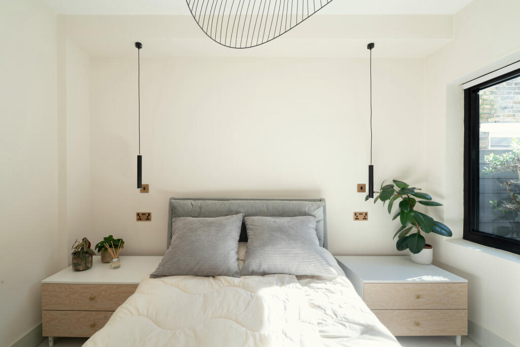 272861 - HARGWYNE-STREET-31.jpg