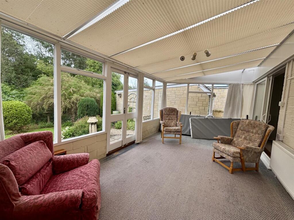 Conservatory 2.jpg