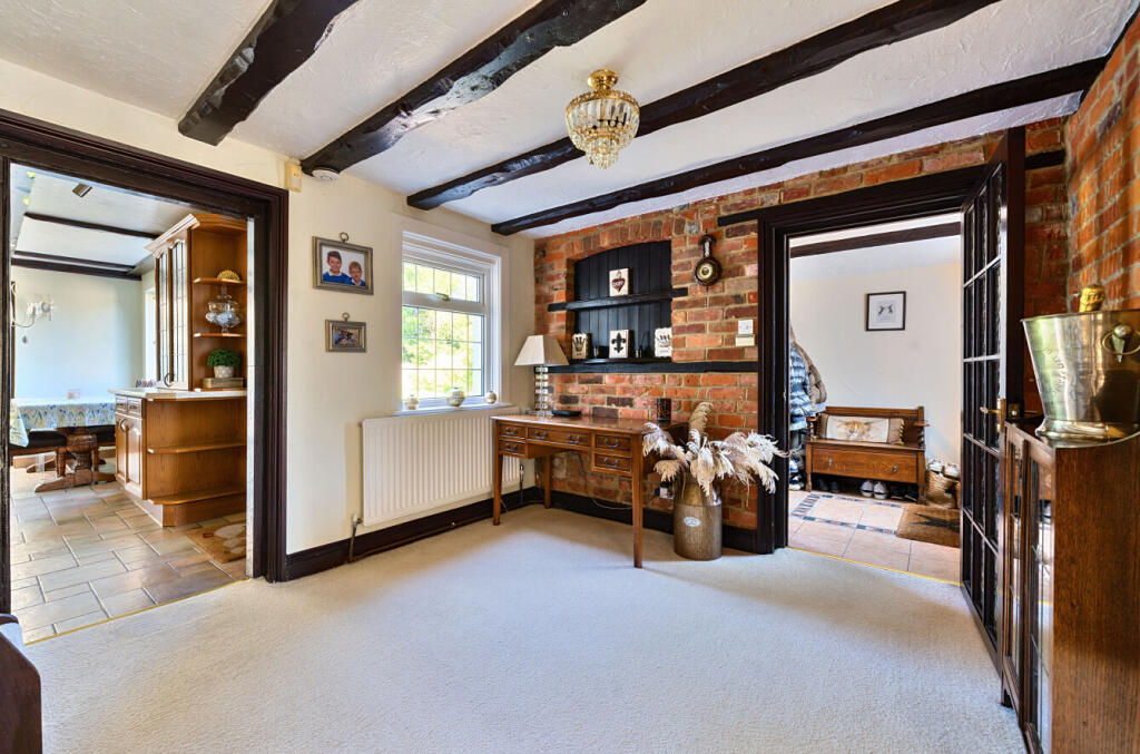 1298676-16-683039...