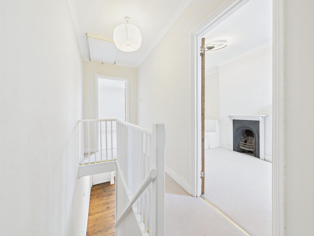 CAM04018G0-PR0292...