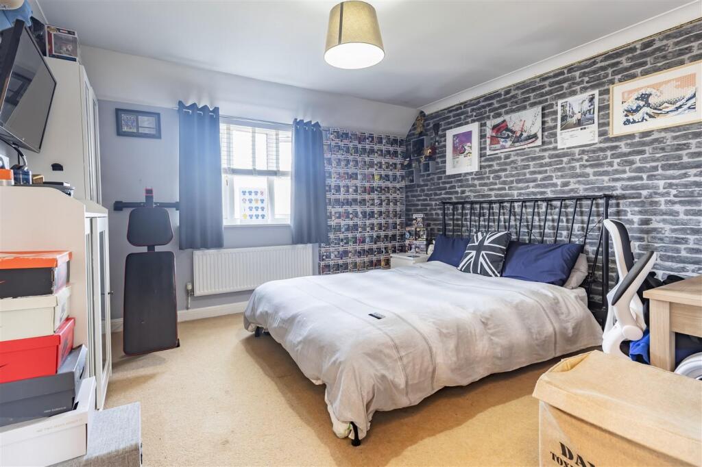 12 Forest Dr (15).jpg