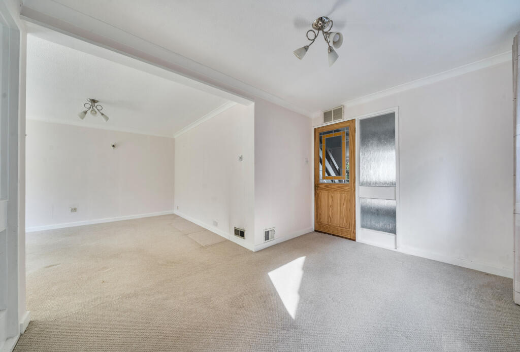 1358189-9-68cd55a...