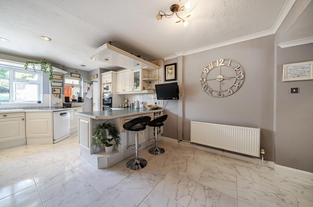 1344786-11-68a89f...