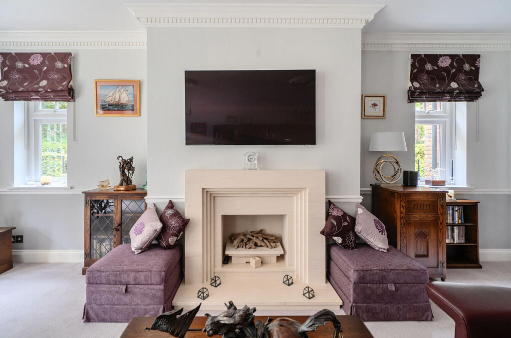 1339773-8-68a7231...