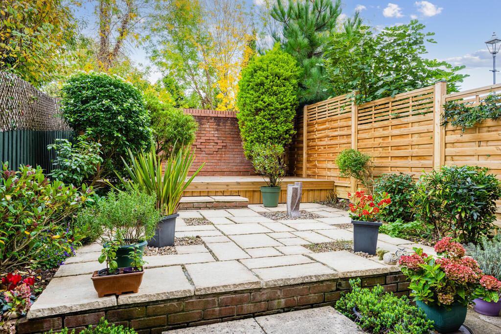 A15 - 95 Gras Law...