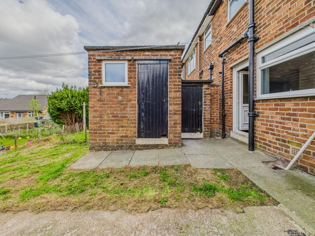 Rear Garden - Outbuildings