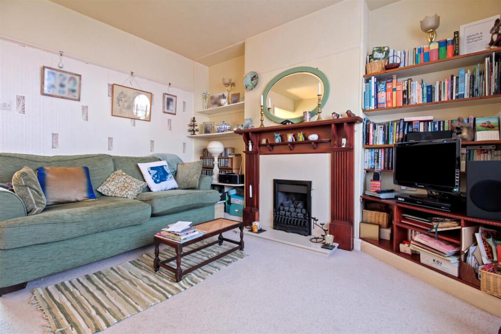 Dominion Road, 107-001.jpg