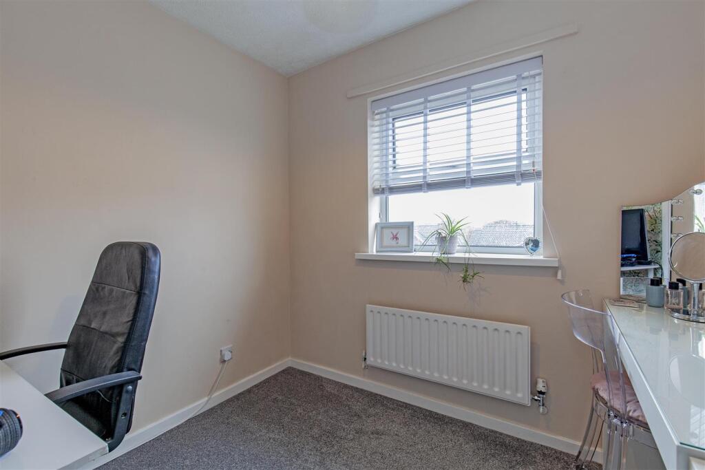 Bedroom 3-1.jpg
