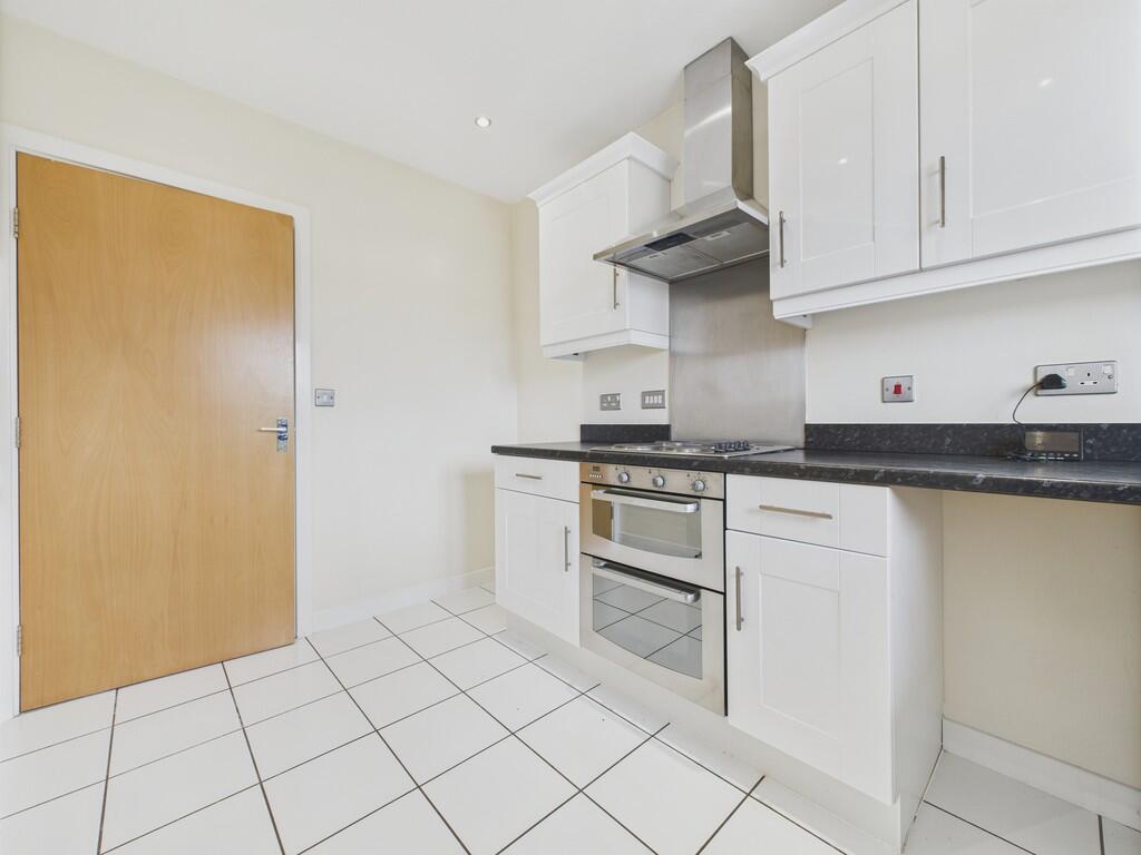 CAM04273G0-PR0152...