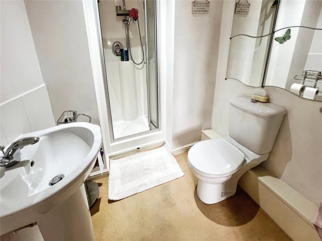 Ensuite