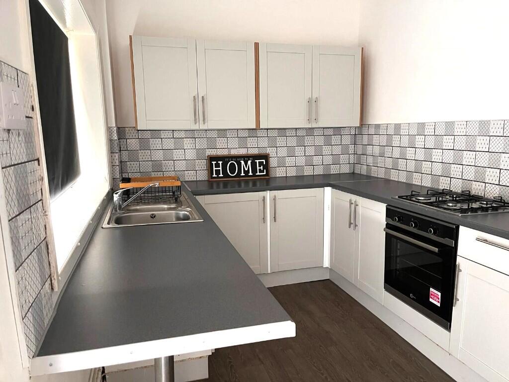 FITTED KITCHEN/DINER