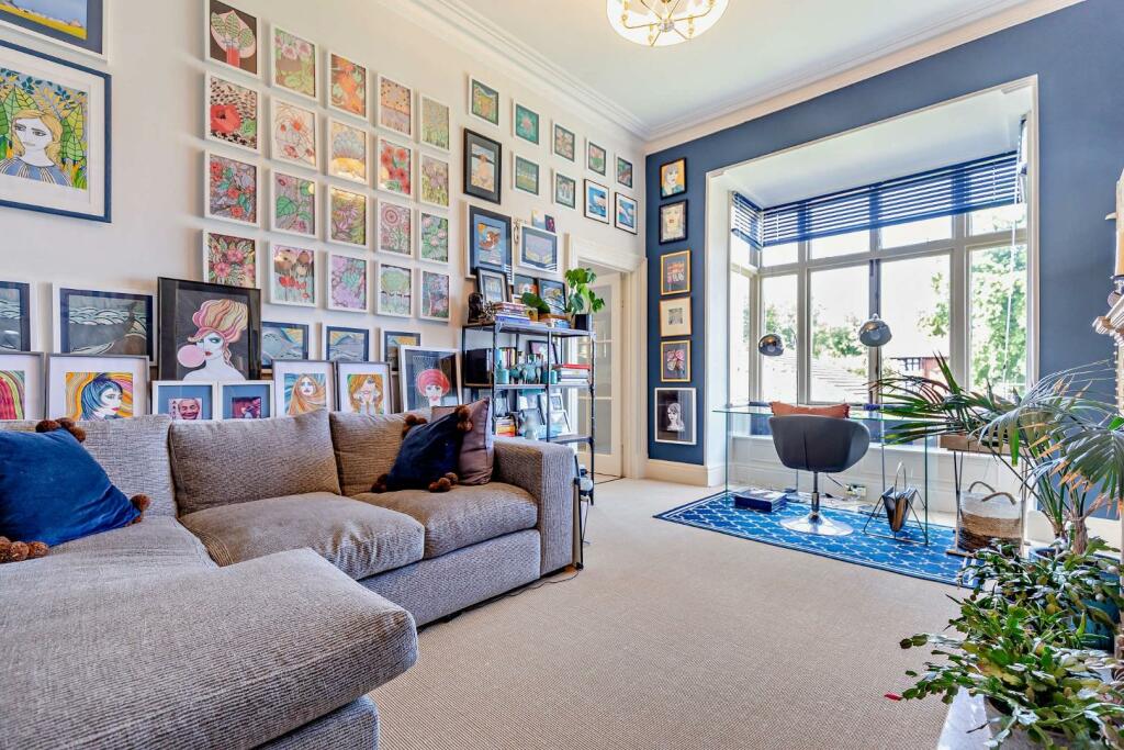 8613128-interior05-800.jpg