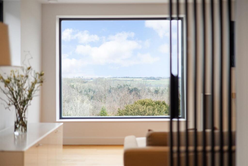 85837, Foxglen, Warren Lane  (32).jpg