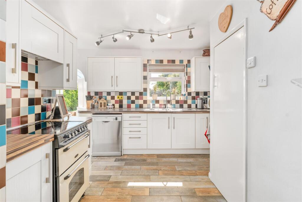 109 Bloxham Road, Banbury-11.jpg