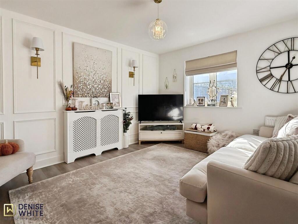Kitchen Living Area