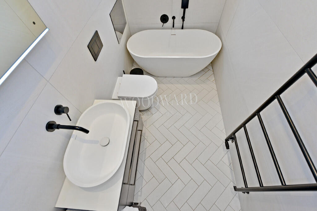 Bathroom/WC
