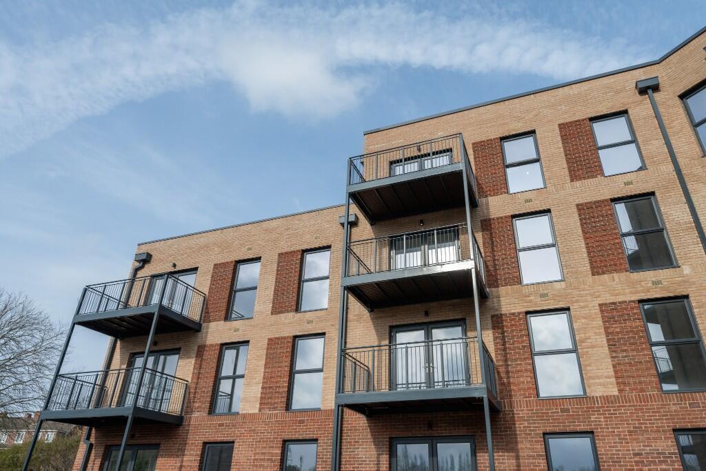 Isca Gardens, Prince Charles Road, Exeter, Devon, EX4