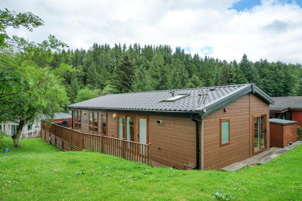 Rear Elevation/Rear Garden
