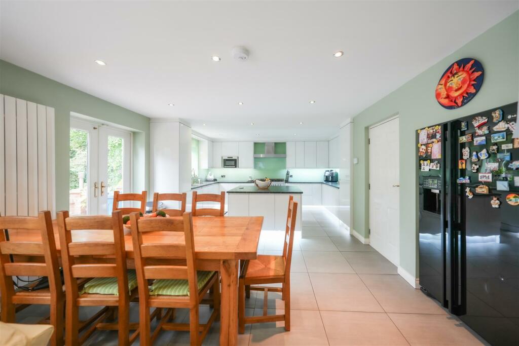 DINING ROOM/KITCHEN/ORANGEREY