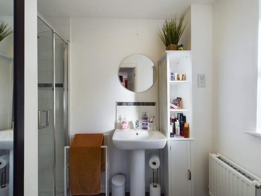 CAM01452G0-PR0128...