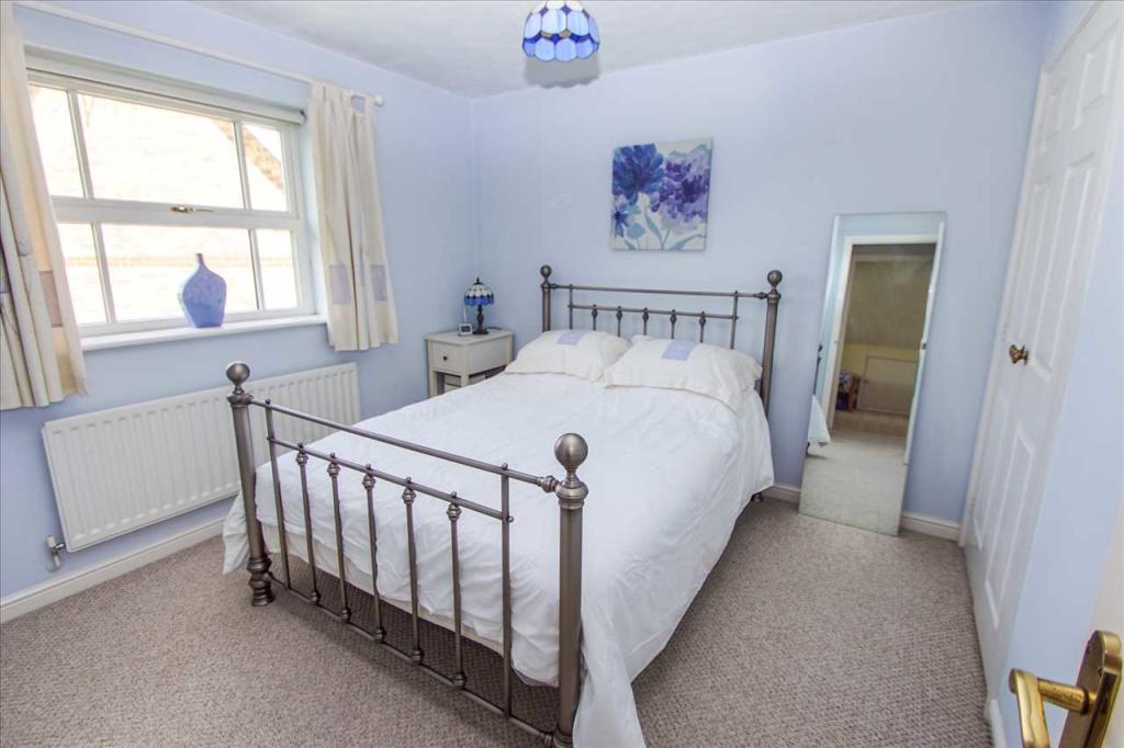 Bedroom2