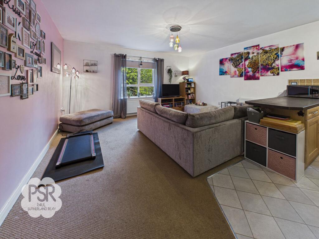 Kitchen / Living Room