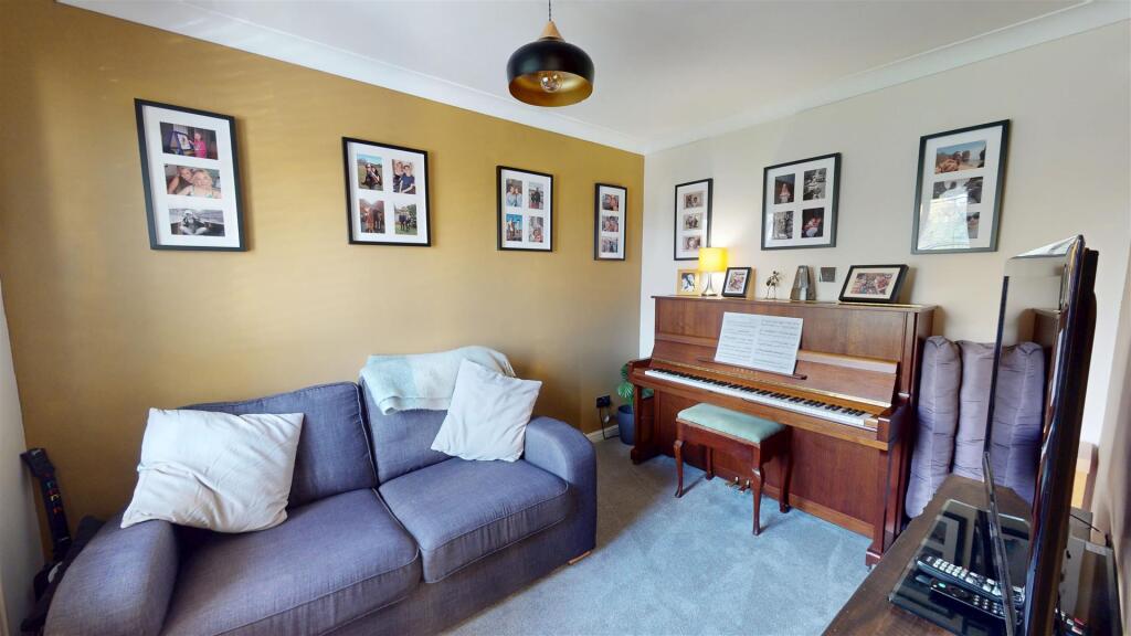 Snug / Office