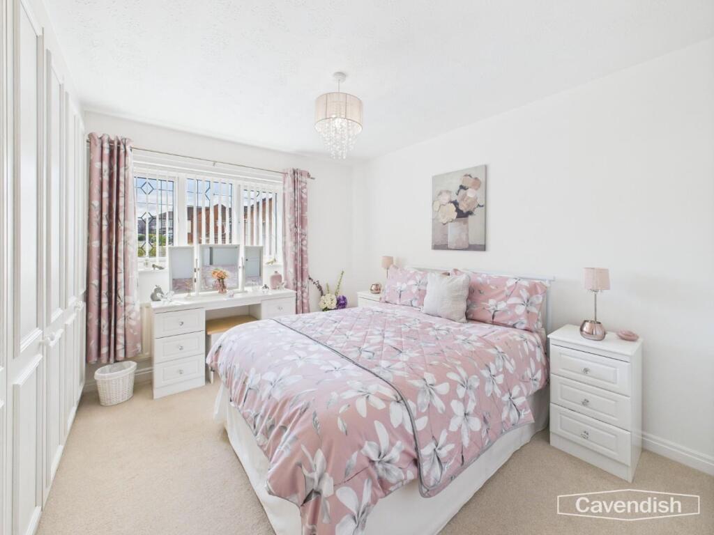BEDROOM 2