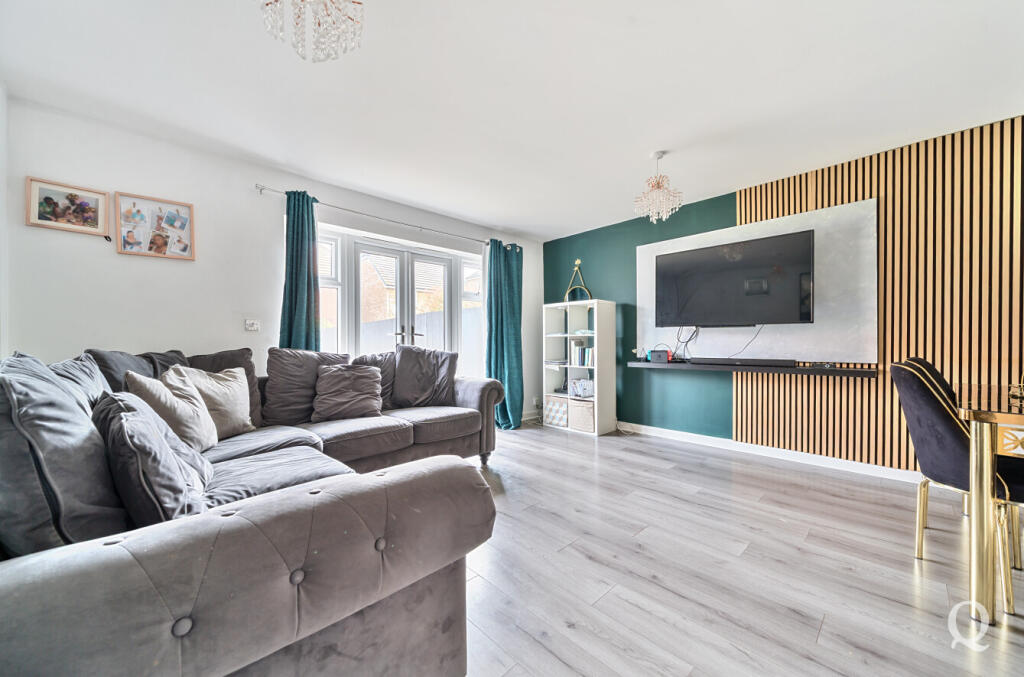 4444b7e3-e14b-466...