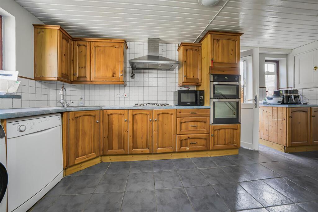 Photo Sep 04 2025, 3 36 17 PM.jpg