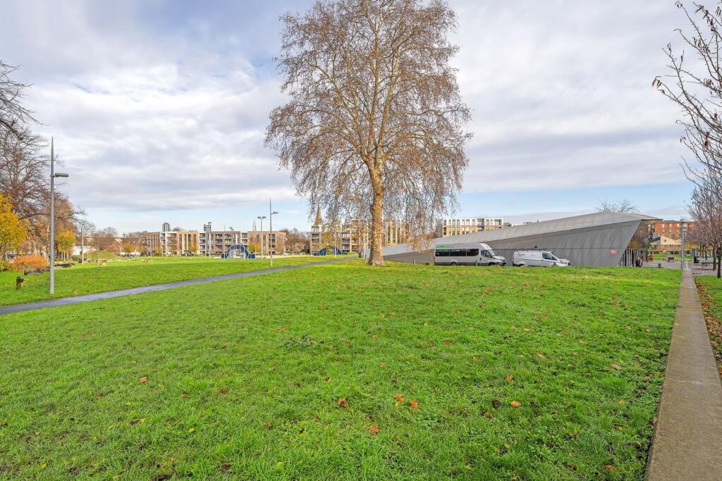 Communal grounds.JPG