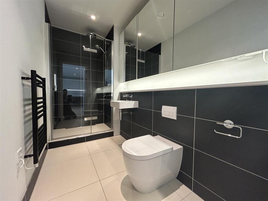 Bathroom.jpeg