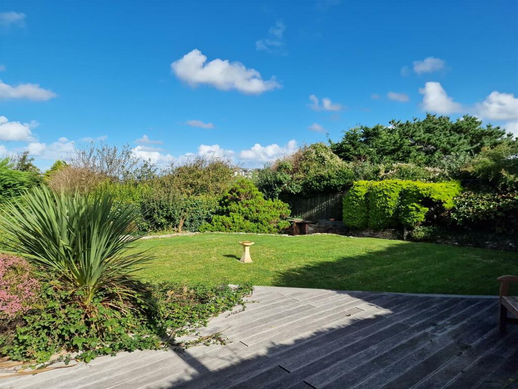 Garden.jpg