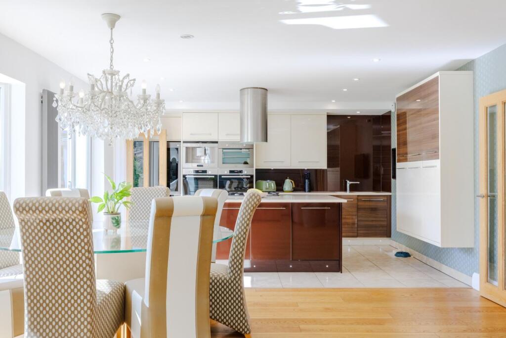 Dining Room / Kitchen