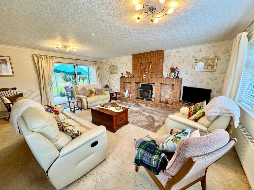 PHOTO-2025-03-17-21-51-03 (16).jpg