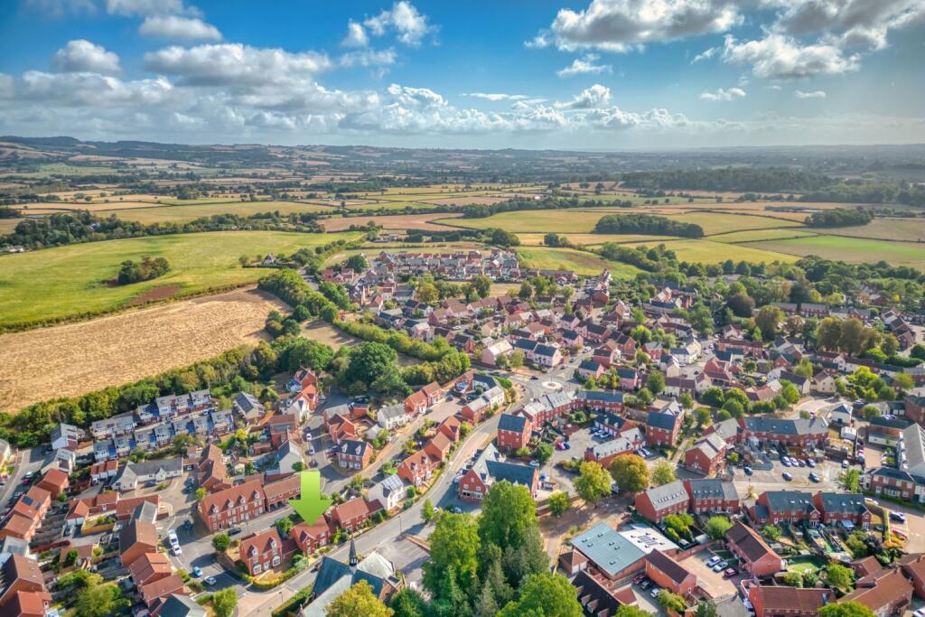 Ewemove Taunton - Graham Way (10)