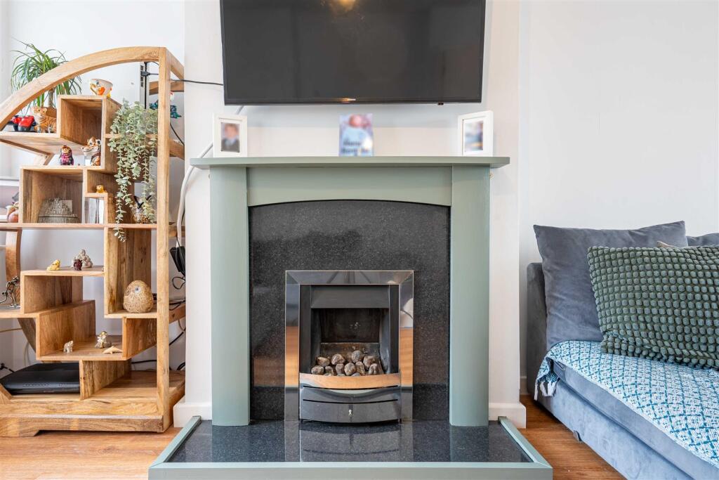 Pomeroy Road 140-31.jpg