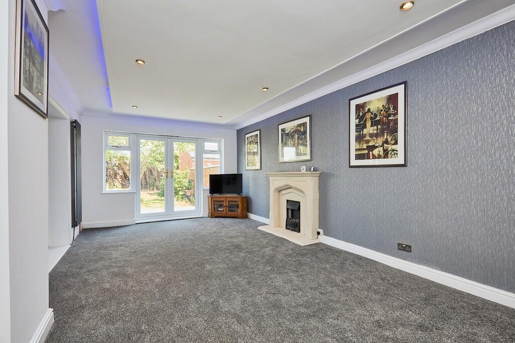 Edward Knight 202...