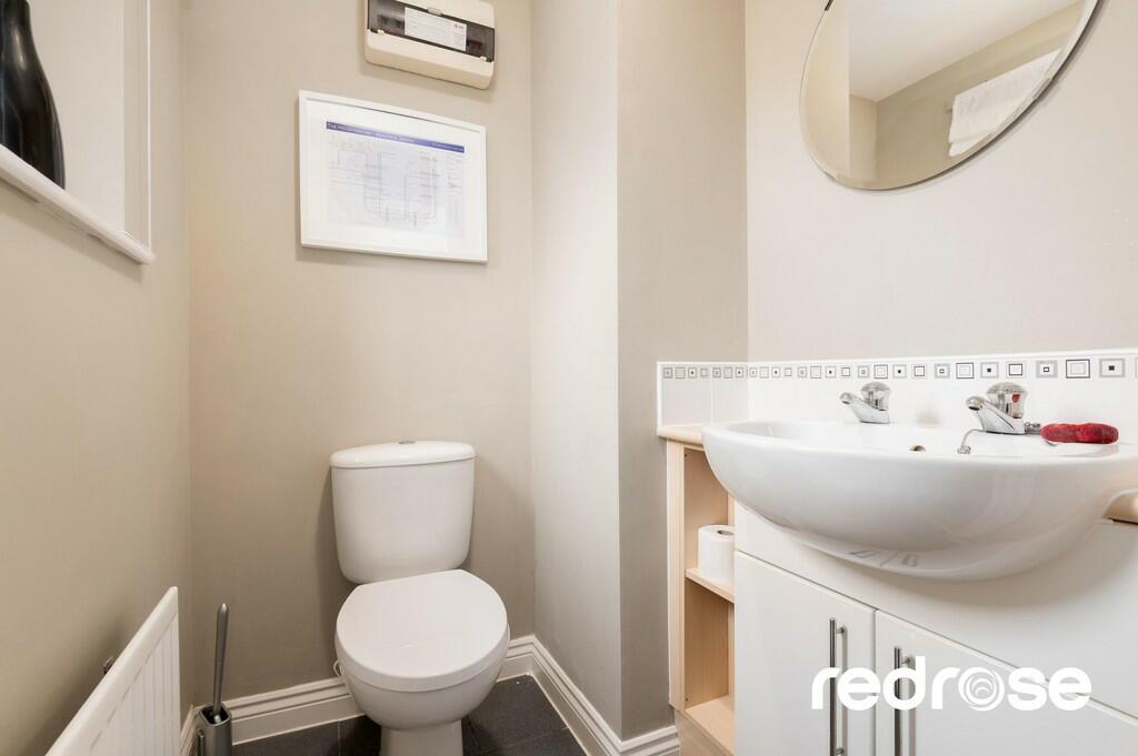 web_1 Aycliffe Dr...