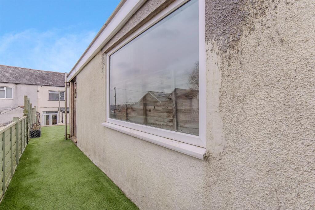 24 Florence Place 7.jpg