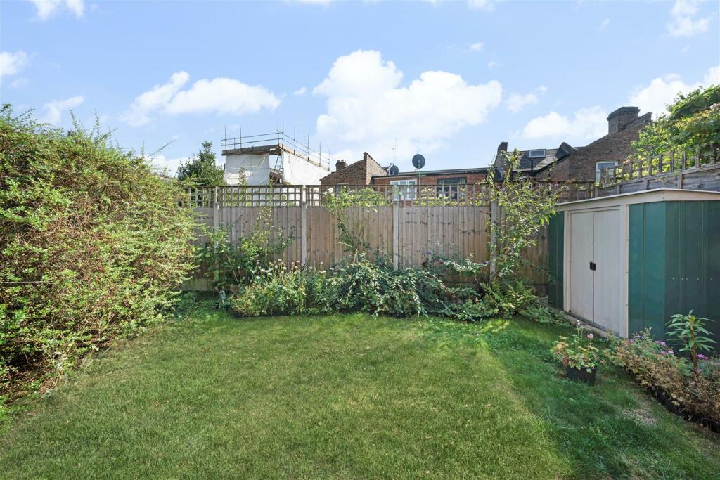 Hatton Terrace E17