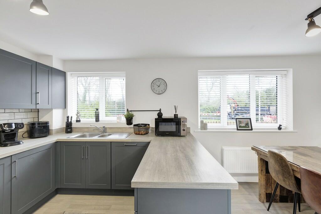 Kitchen 1