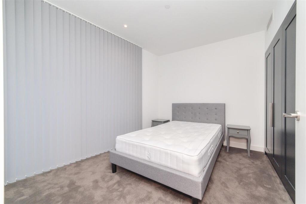 Bedroom      .jpg