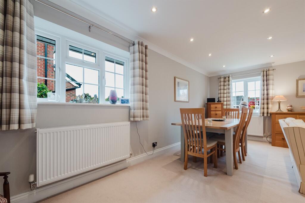 Open Plan Living Din