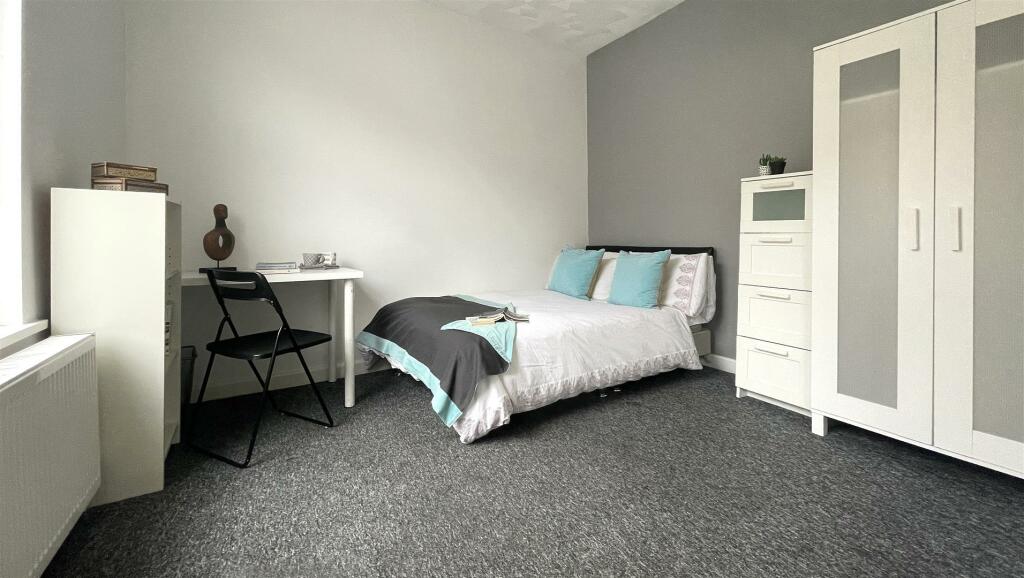 student-5-bed-house-portsmouth-margate-road (16a).