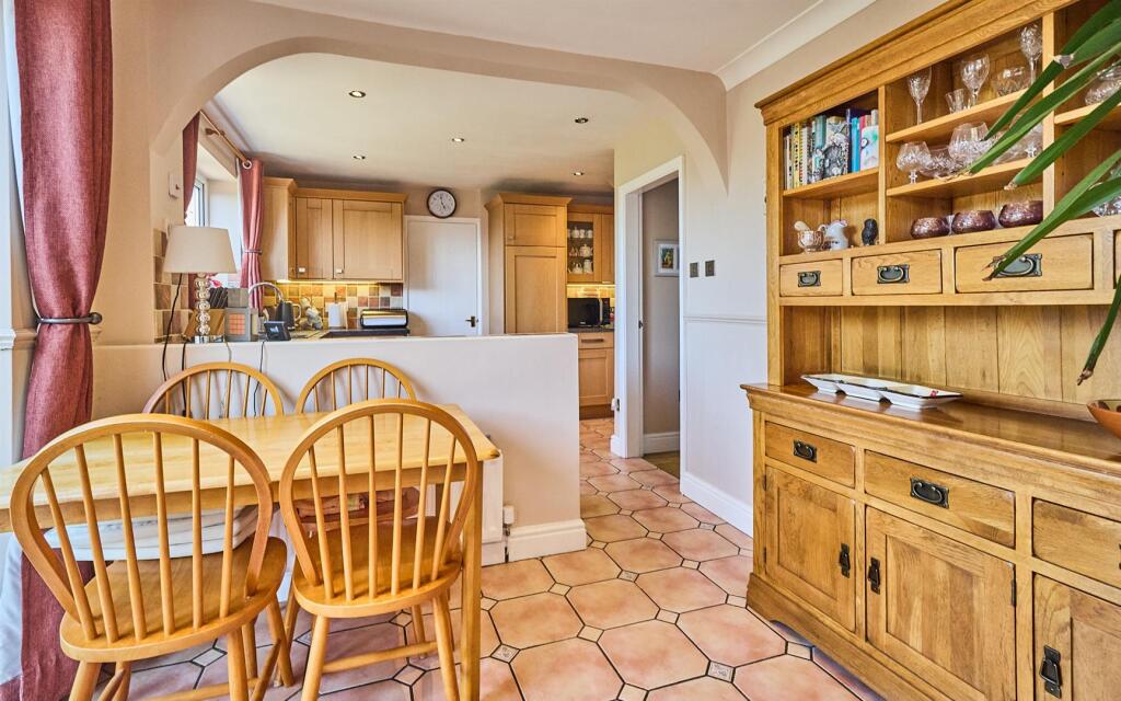 Fitted Dining Kitchen to Rear