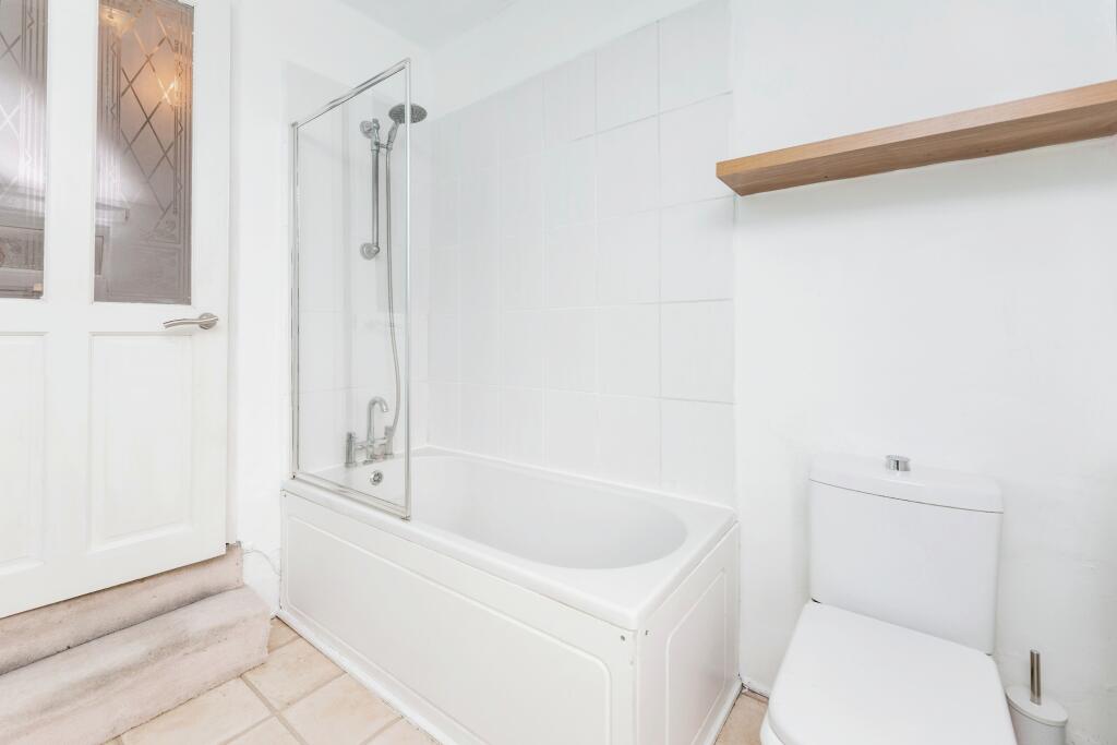 Bathroom/W.C.