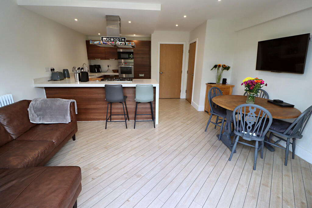 Kitchen / Diner / Family Room