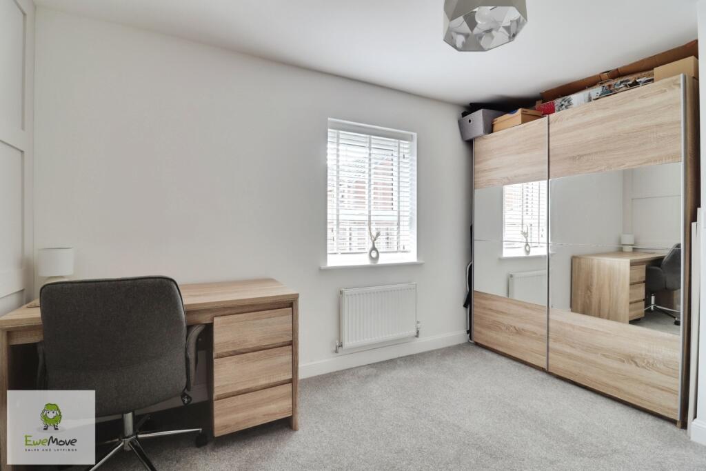 Bedroom - EweMove Cannock